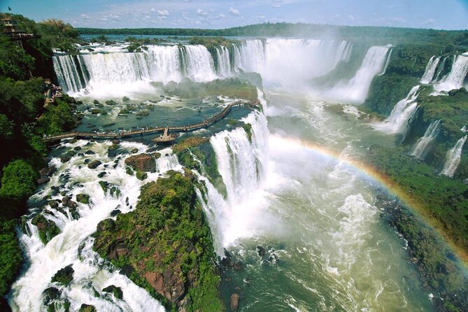 2-day tour, both sides of Cataratas Brasil and Argentina. - Private transport and guide quality