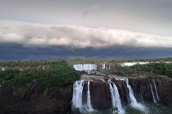 2-Days PRIVATE Brasil & Argentina Experience Iguazu Falls - Food, accommodation, and park extras