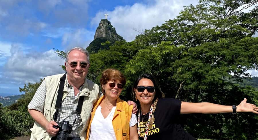 2 Days Private Tour in Rio de Janeiro - Carnival costumes, samba, and a caipirinha