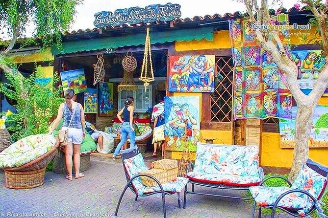 6 Hour Buddhist Temple and Embu das Artes Tour – Art Galleries, Artisan Shops - What the private guide and transport add