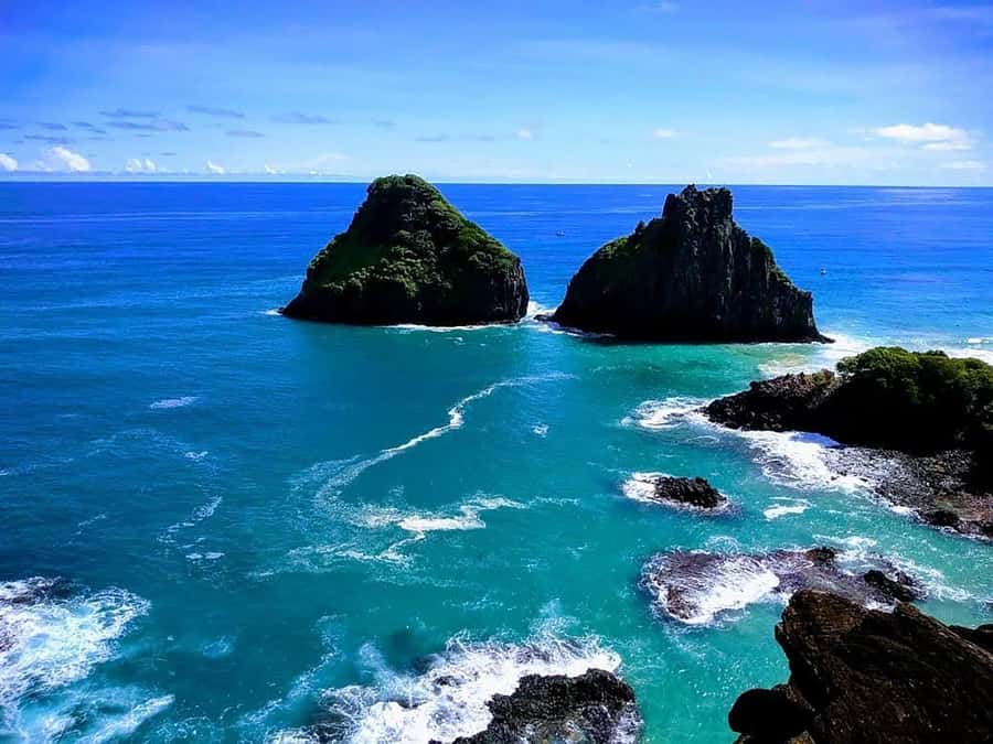 7-Hour Island Adventure: Fernando de Noronha Ilhatour - Praia do Leão and Sueste, two different kinds of beach time