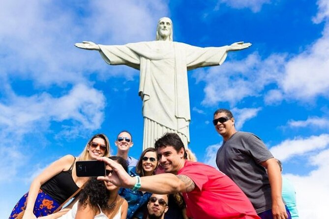A Day in Rio: Christ the Redeemer, Sugarloaf Mountain, Selaron with Lunch - Selarón Steps and Lapa’s rough edges