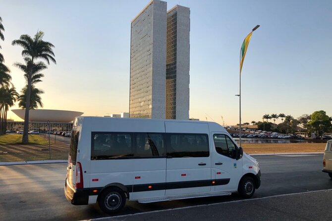 Airport pick up services Same day booking. Driver speak English, Spanish and Portuguese. - Finding Upper Platform Letter C at Brasília International Airport