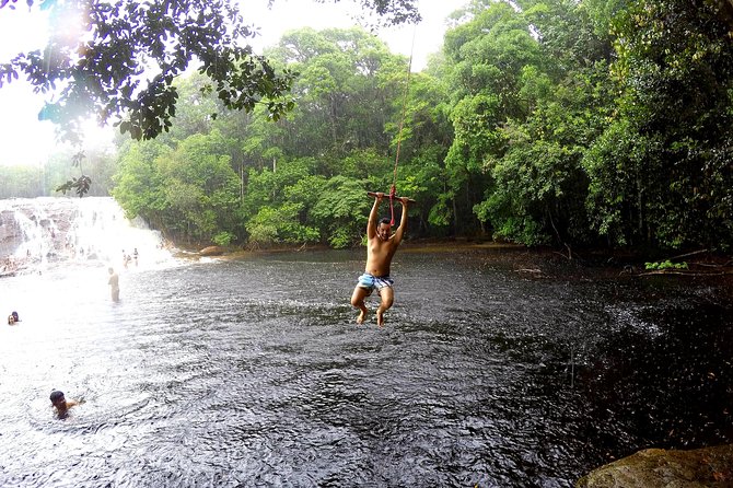 Amazing Waterfalls of the Amazon - Presidente Figueiredo - Cachoeira de Iracema: the strongest stop