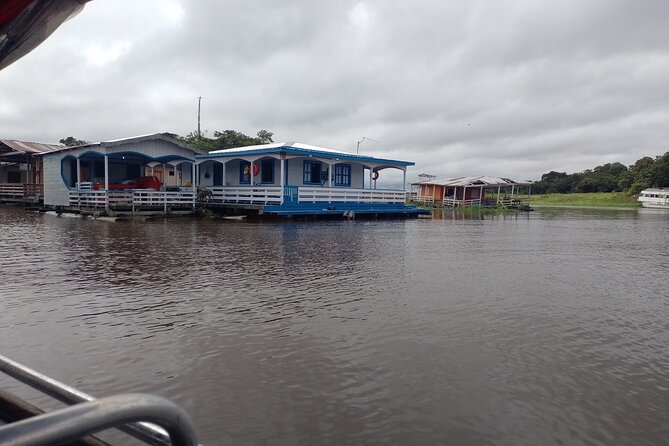 Amazon Safari Tour in Manaus (Shared) - Sport fishing with one important catch