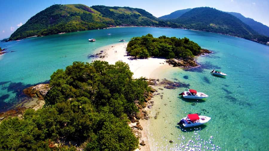 Angra dos Reis and Ilha Grande: Small-Group Fast-Boat Tour - Blue Lagoon and the first clear-water stops