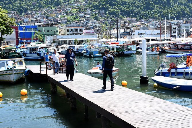 Angra dos Reis and Ilha Grande Tour in an Adventure Day - Lagoa Verde: water in a calmer key