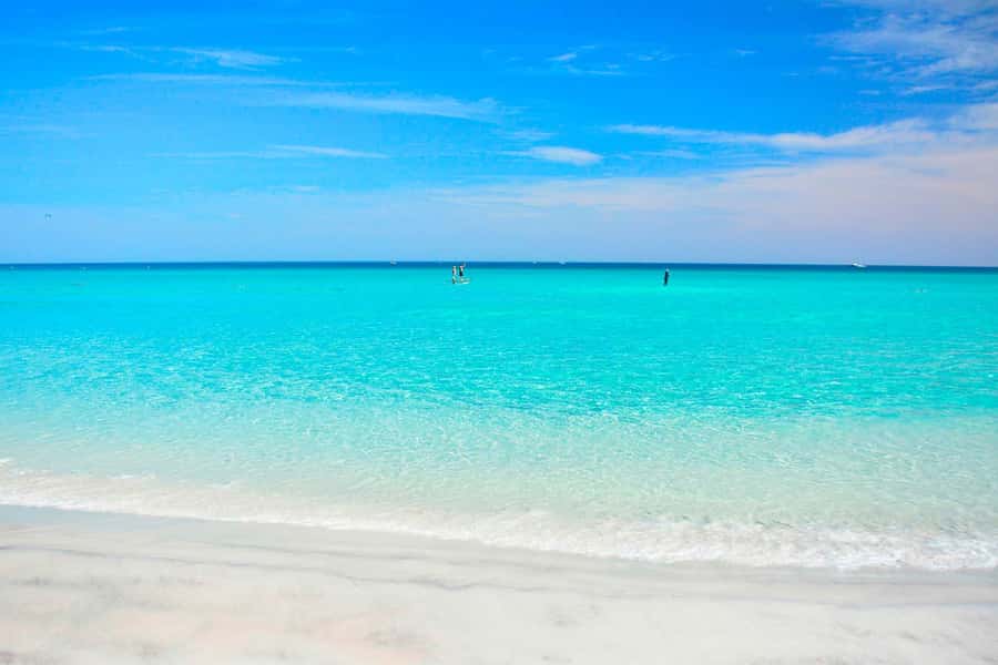 Arraial do Cabo Adventure: Guided Tour, Beaches, and Lunch. - Fenda de Nossa Senhora: a quick stop with a strong visual reward