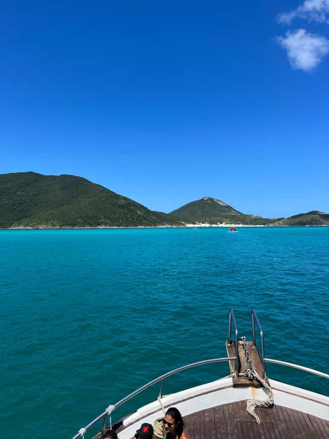 Arraial do Cabo: Boat Trip with Waterslide - Rock formations and Gruta Azul from the water