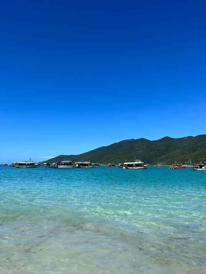 Arraial do Cabo: Boat Trip with Waterslide - Prainhas do Pontal do Atalaia and the famous staircase