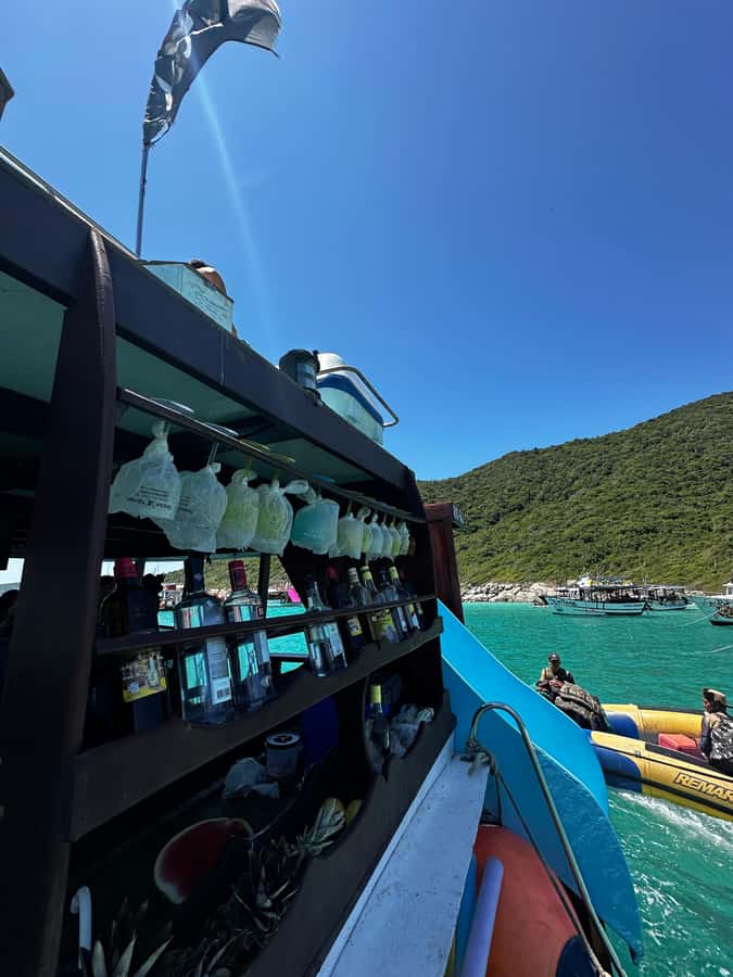 Arraial do Cabo: Boat Trip with Waterslide - What you get on the Pérola Negra