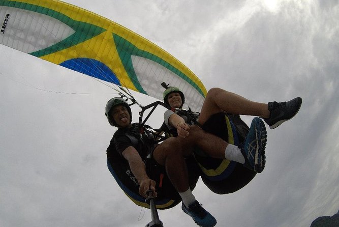 ASA DELTA or PARAPENTE Rio - The View Is the Main Reward