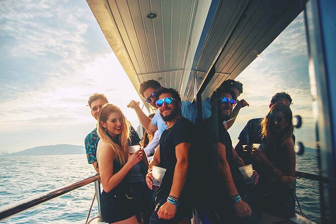Boat Party by Night in Rio de Janeiro Admission & Transfer - Boarding the boat around 11 p.m.