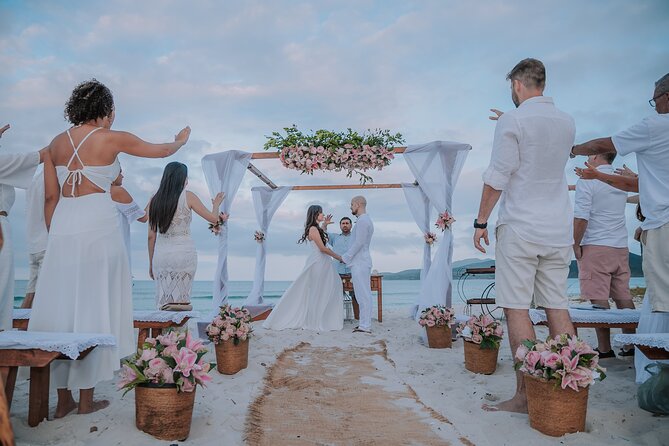 Boda Destination Brazil Matrimonio en la Playa Casamiento Symbolic Renew Votes - Meeting point, transport, and group size