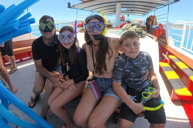Bombinhas + Snorkel by Zimbros Ecotour - Why this three-hour Bombinhas boat trip works