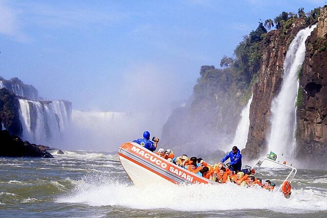 Brazil Adventure Tour - Complete Brazilian Falls - Parque das Aves: a close look at Brazilian birdlife