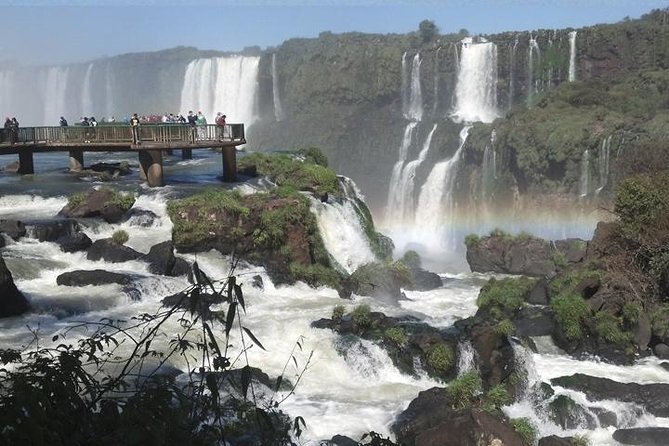 Brazilian Falls, Bird Park and Itaipu Dam from Foz do Iguaçu - Itaipu Dam and the Brazil-Paraguay border