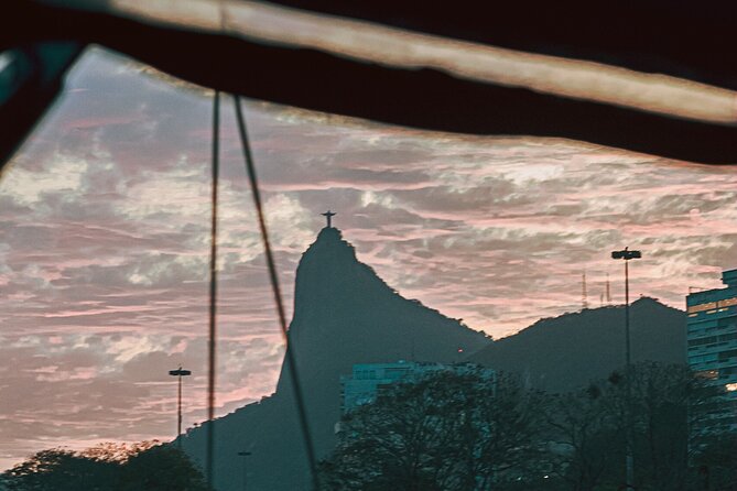 Brunch & Sunset Cruise with Capirinha in Rio - Sailing Guanabara Bay with Rio in the background