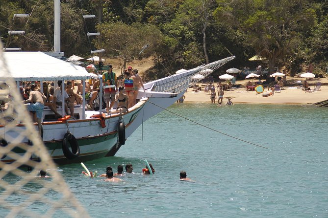 Buzios Day Trip with Lunch, City Tour and Cruise from Rio de Janeiro - Azeda, João Fernandes, and Tartaruga