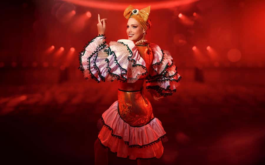 By Night Tour: Roxy Dinner Show & Transfer - Dinner with Danilo Parah’s menu