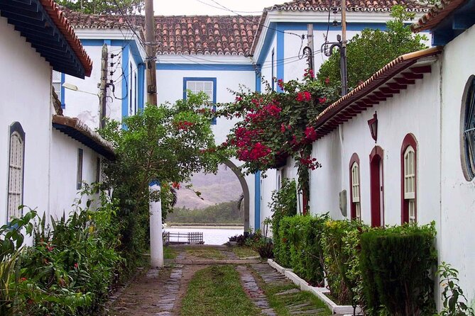 Cabo Frio Full-Day Tour From Buzios with Lunch - Why Cabo Frio makes a good day trip from Búzios