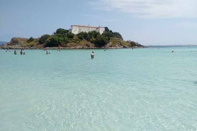Cabo Frio Full-Day Tour From Buzios with Lunch - Praia do Forte: a short break by clear water