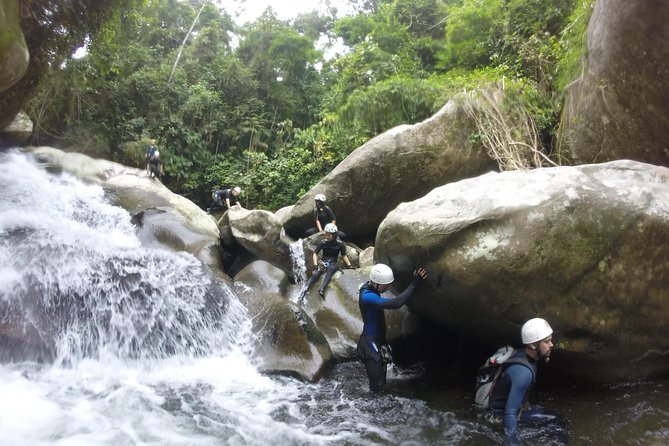 Canyoning at Usina River - The 9:00 a.m. pickup and ride north