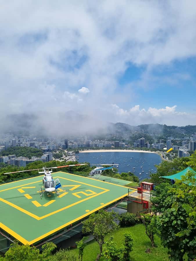 Cariocando in Christ Redeemer & Sugarloaf + Helicopter Tour - Christ the Redeemer: Rio’s Essential First Stop