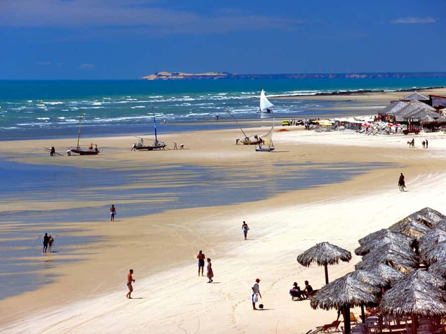 Ceará Beaches in one day - Canoa Quebrada’s beach, village, and water sports