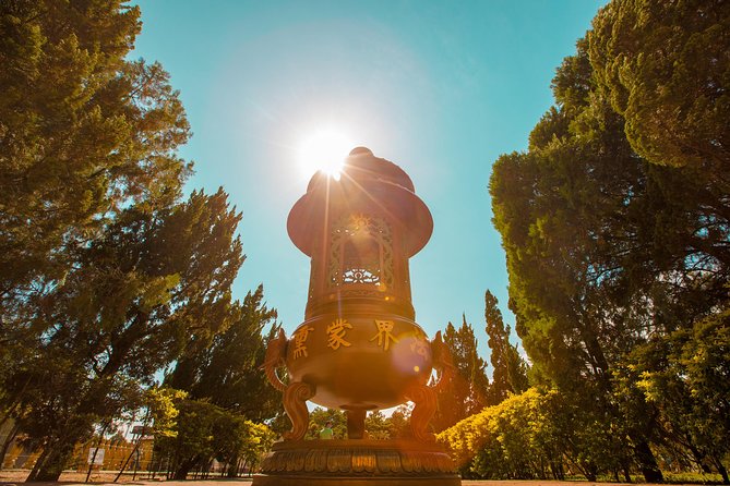 City Tour with Buddhist Temple and Muslim Mosque - The Buddhist Temple and its views toward two city centers