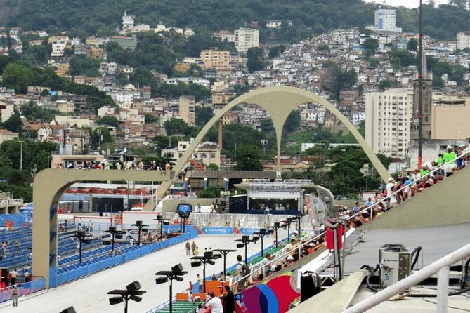 Cristo Redentor + City Tour: Transfers, Local Guide and Tickets. - A bilingual guide can shape the whole morning