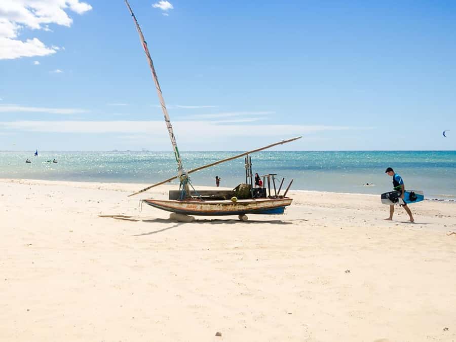 Cumbuco Adventure: Dune Rides, Lagoa do Catu & Coastal Views - Lagoa do Catu brings cool, quiet water
