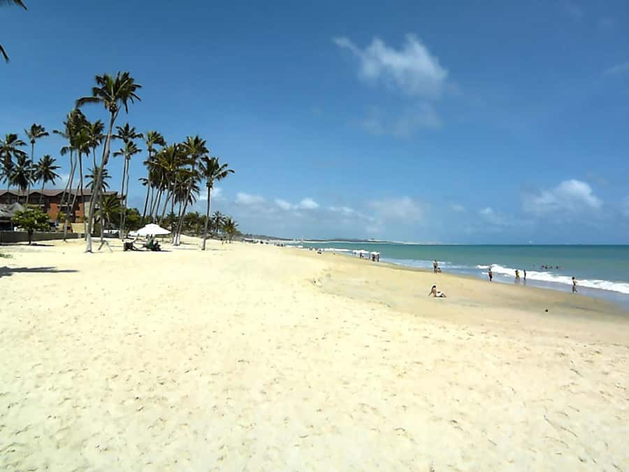 Cumbuco Adventure: Dune Rides, Lagoa do Catu & Coastal Views - Why Cumbuco attracts kite surfers