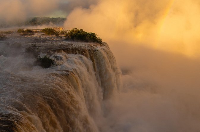 Dawn at Iguaçu Falls - What the $300 group price really buys