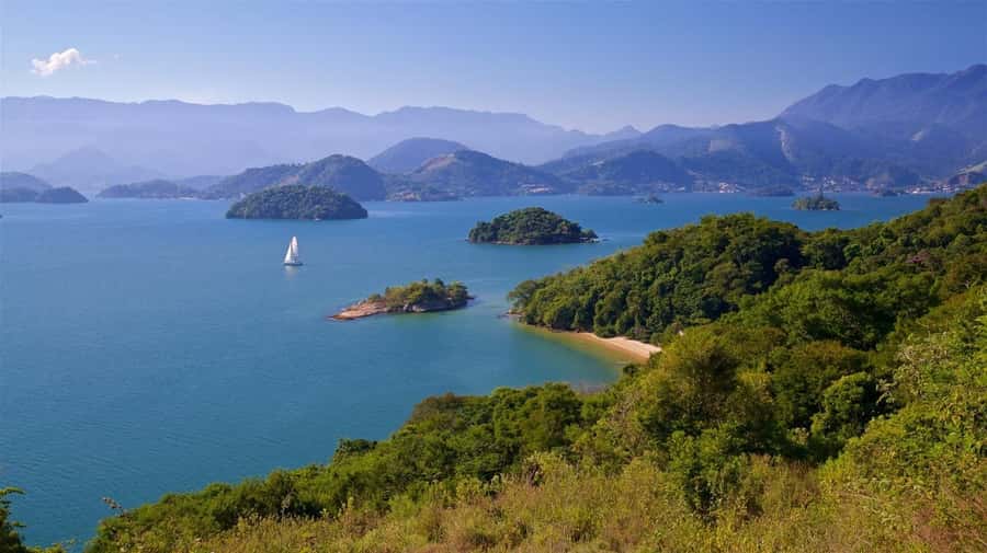 Discover Ilha Grande on a Boat Tour - Departing from Angra - Lagoa Azul: the best reason to pack a swimsuit