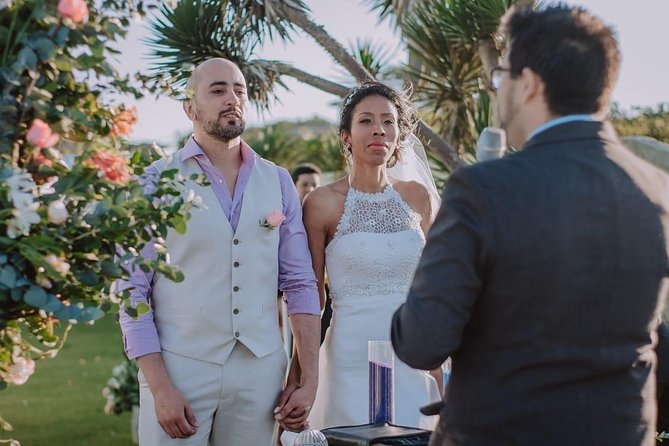 Elopement Wedding Vow Renewal, Symbolic Wedding and Beach Wedding - Armação dos Búzios: the natural home base