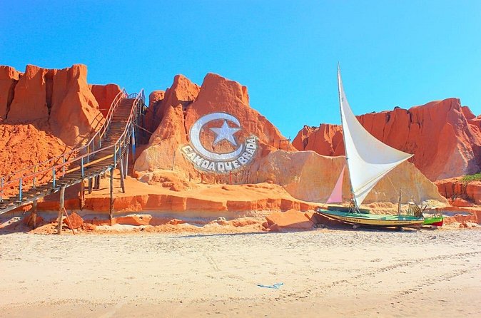 Excursion in Fortaleza 3 Beaches in 1 day - Praia das Fontes: a one-hour scenic pause