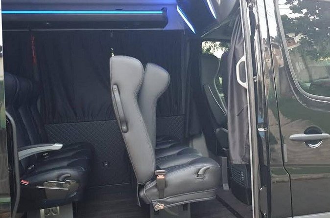 Executive Van 15 Places, GRU Airport to São Paulo Capital. - What is not part of the experience