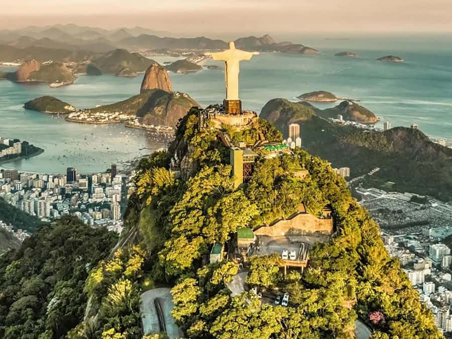 Explore Rio: Christ, Selarón, and more in 5 Hours! - Five useful things to know before booking