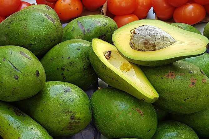 Farmers Market and Local Street Food - Fruit tasting at a Rio farmers market