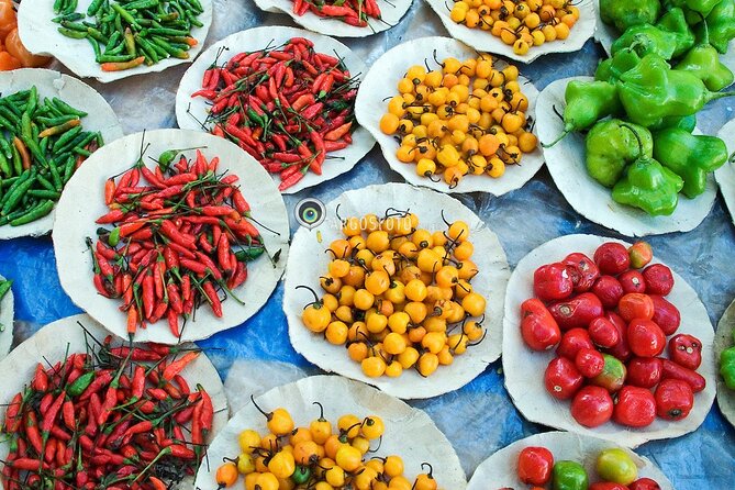 Farmers Market and Local Street Food - Three hours of food, conversation, and local customs