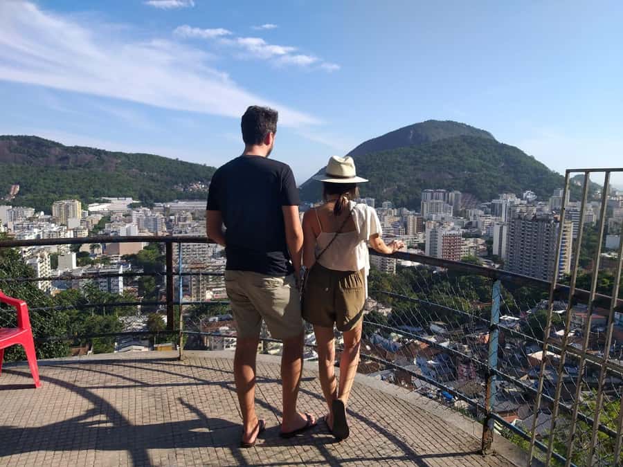 Favela Santa Marta: Walking Tour with local guide - Key points to know before booking