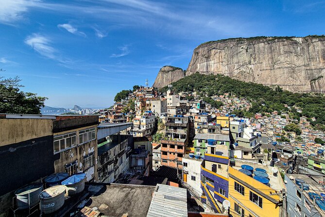 Favela Tour in Rio de Janeiro - Estrada da Gávea and the drive through Rio’s South Zone