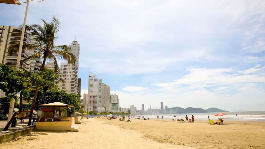Florianópolis: Balneario Camboriu and Unipraias Park Tour - Island of Cabras and the coastal viewpoints