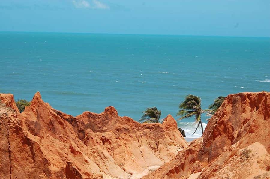 Fortaleza: Tour to Morro Branco and Fontes Beach - The road from Fortaleza to Beberibe