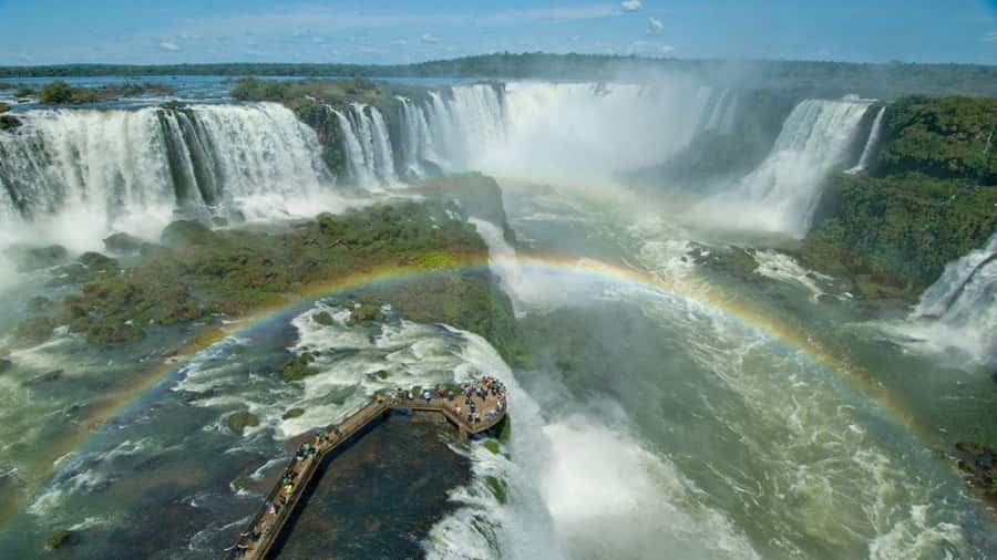 Foz do Iguaçu: Brazilian Side of the Falls - Why the Brazilian side gives you the big picture