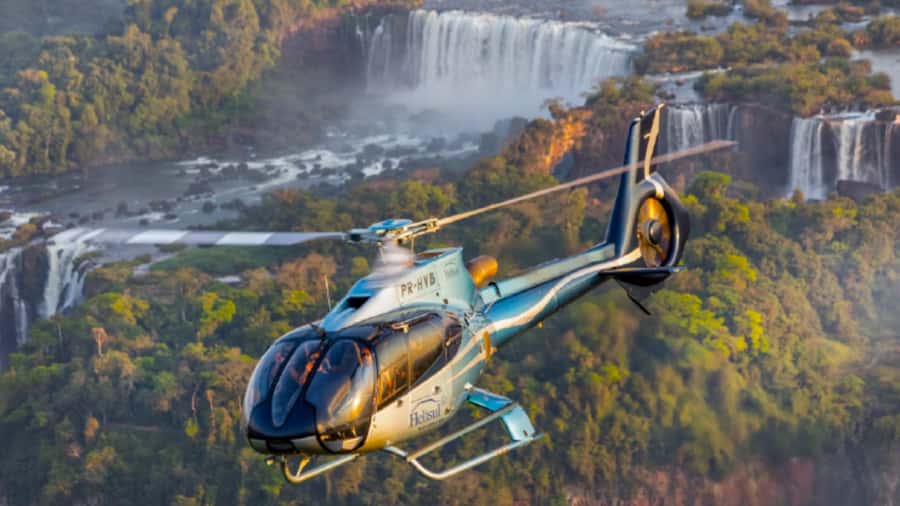 Foz do Iguaçu: Helicopter Flight over the Iguassu Falls - Waiting beside the National Park entrance