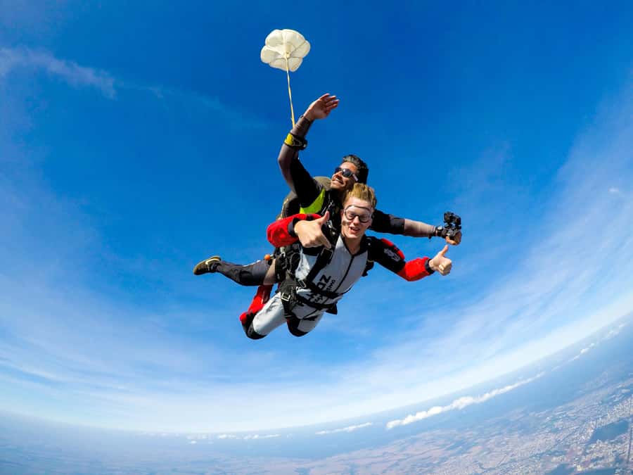 Foz do Iguacu: Skydiving Experience with Photos and Videos - How the experience earns its high price