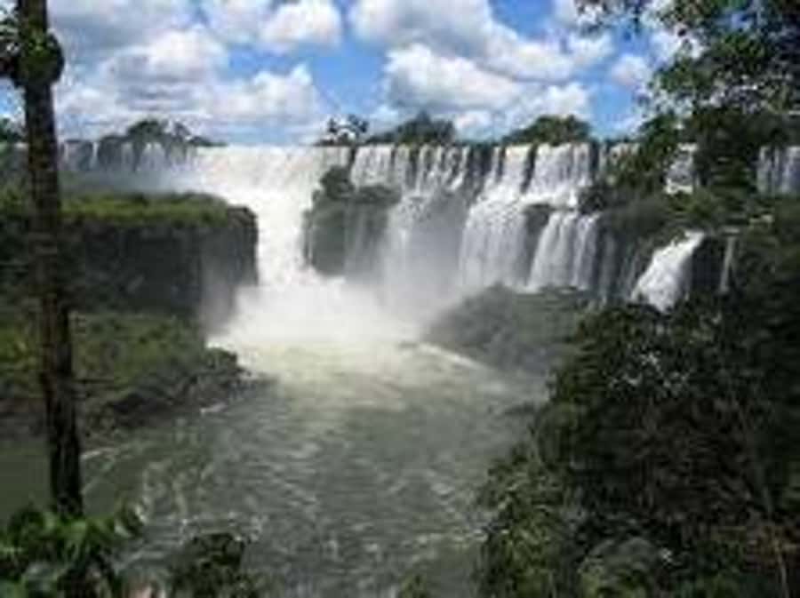 From Argentina: Iguazu Falls Brazil Side & Itaipu Dam - What three hours at Iguassu National Park really means