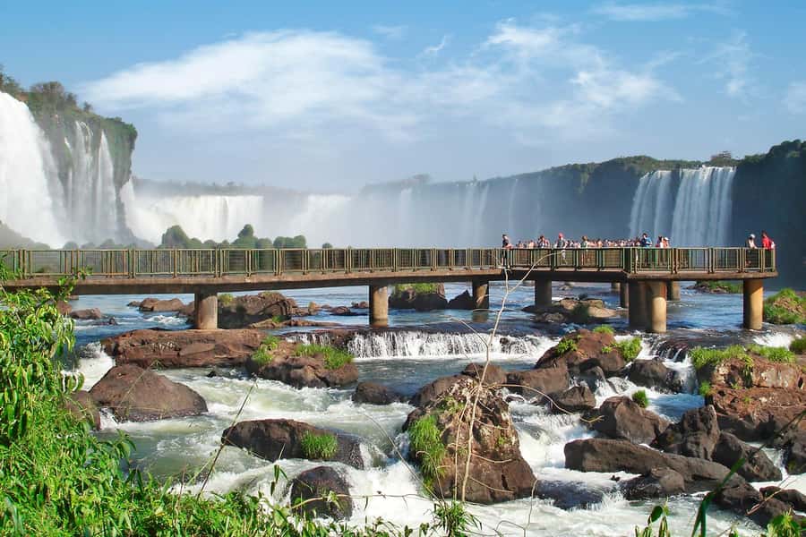 From Argentina: Iguazu Falls Brazil Side & Itaipu Dam - Transport, group size, and the risk of poor coordination